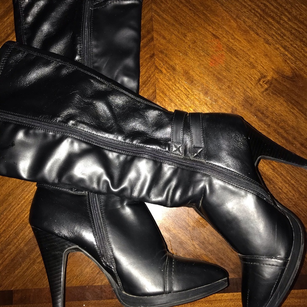 “Zabre” Black boots